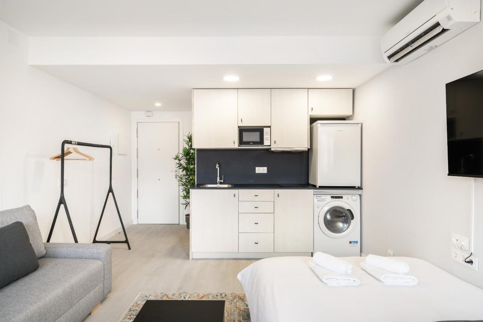 Madriver Apartamentos Reformados Con Parking Gratuito Ngoại thất bức ảnh