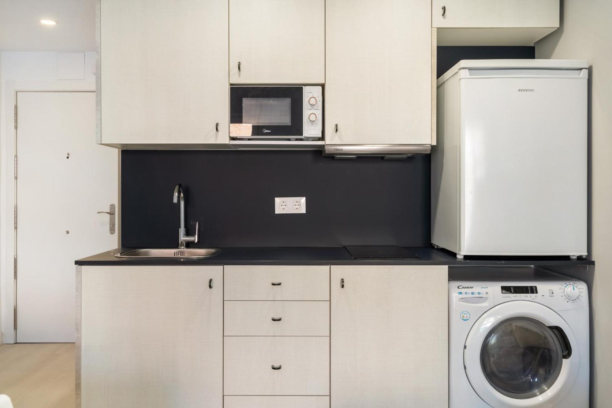 Madriver Apartamentos Reformados Con Parking Gratuito Ngoại thất bức ảnh