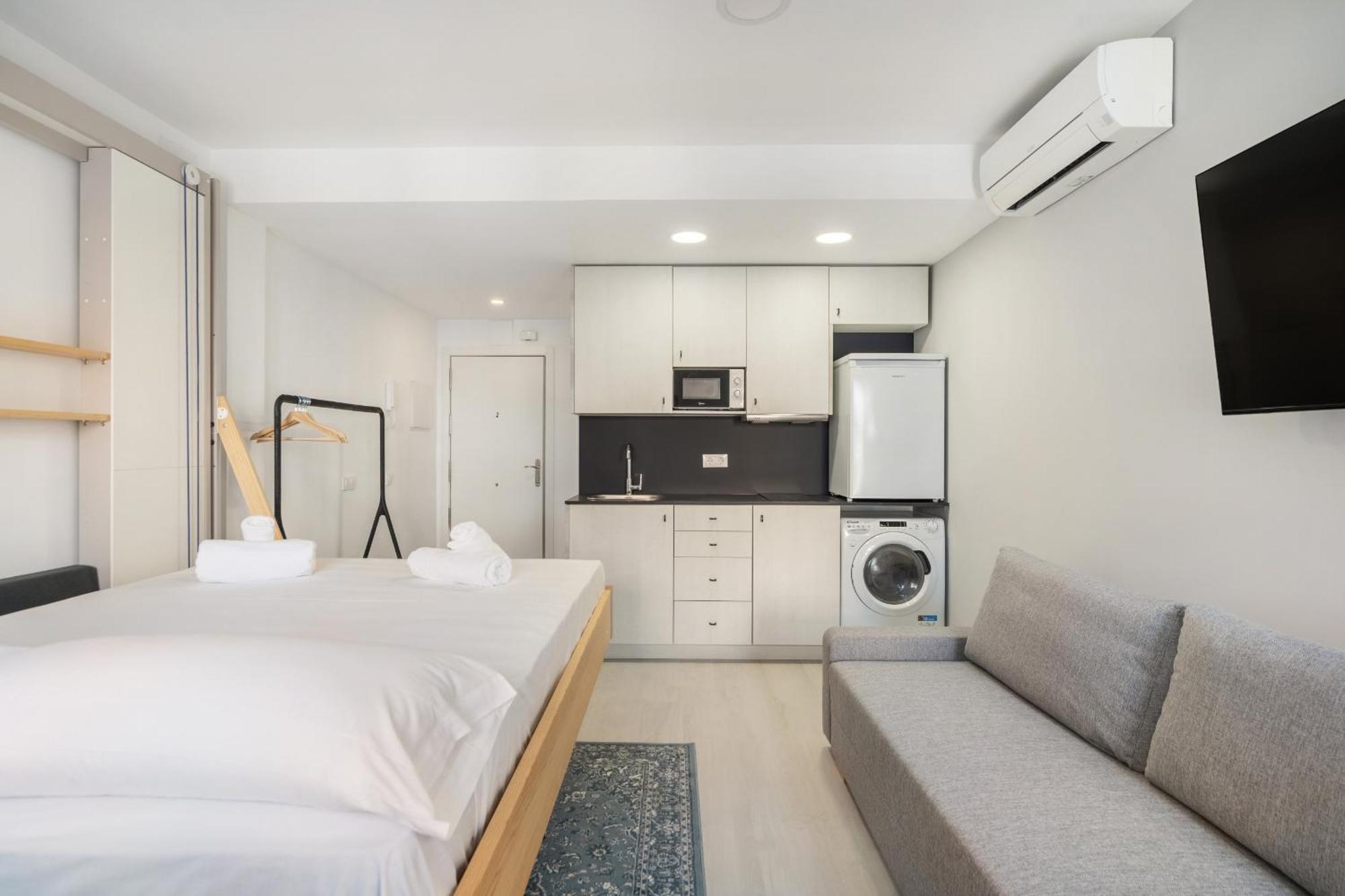 Madriver Apartamentos Reformados Con Parking Gratuito Ngoại thất bức ảnh