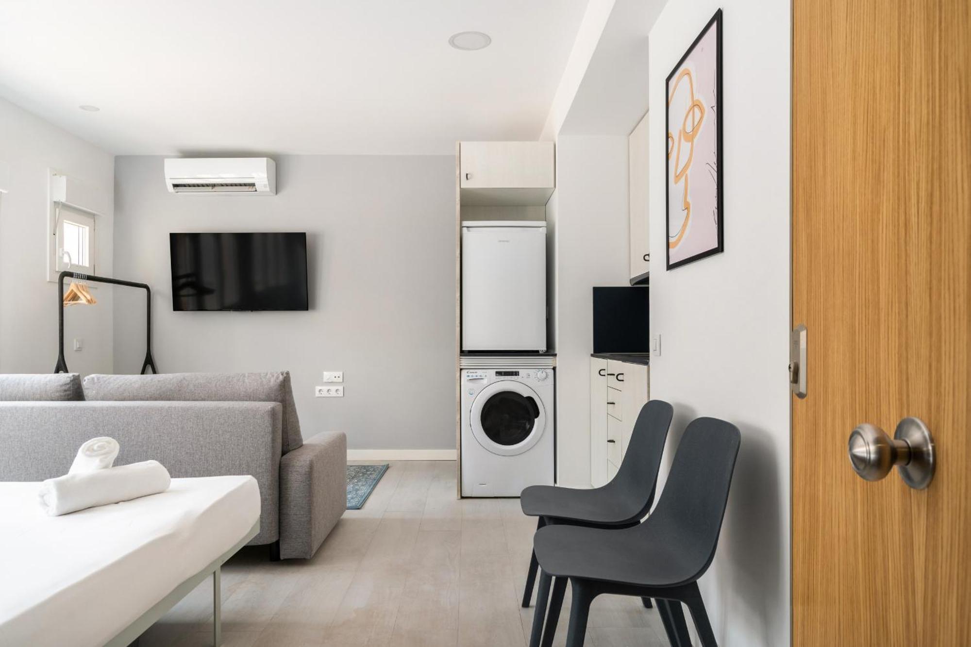 Madriver Apartamentos Reformados Con Parking Gratuito Ngoại thất bức ảnh