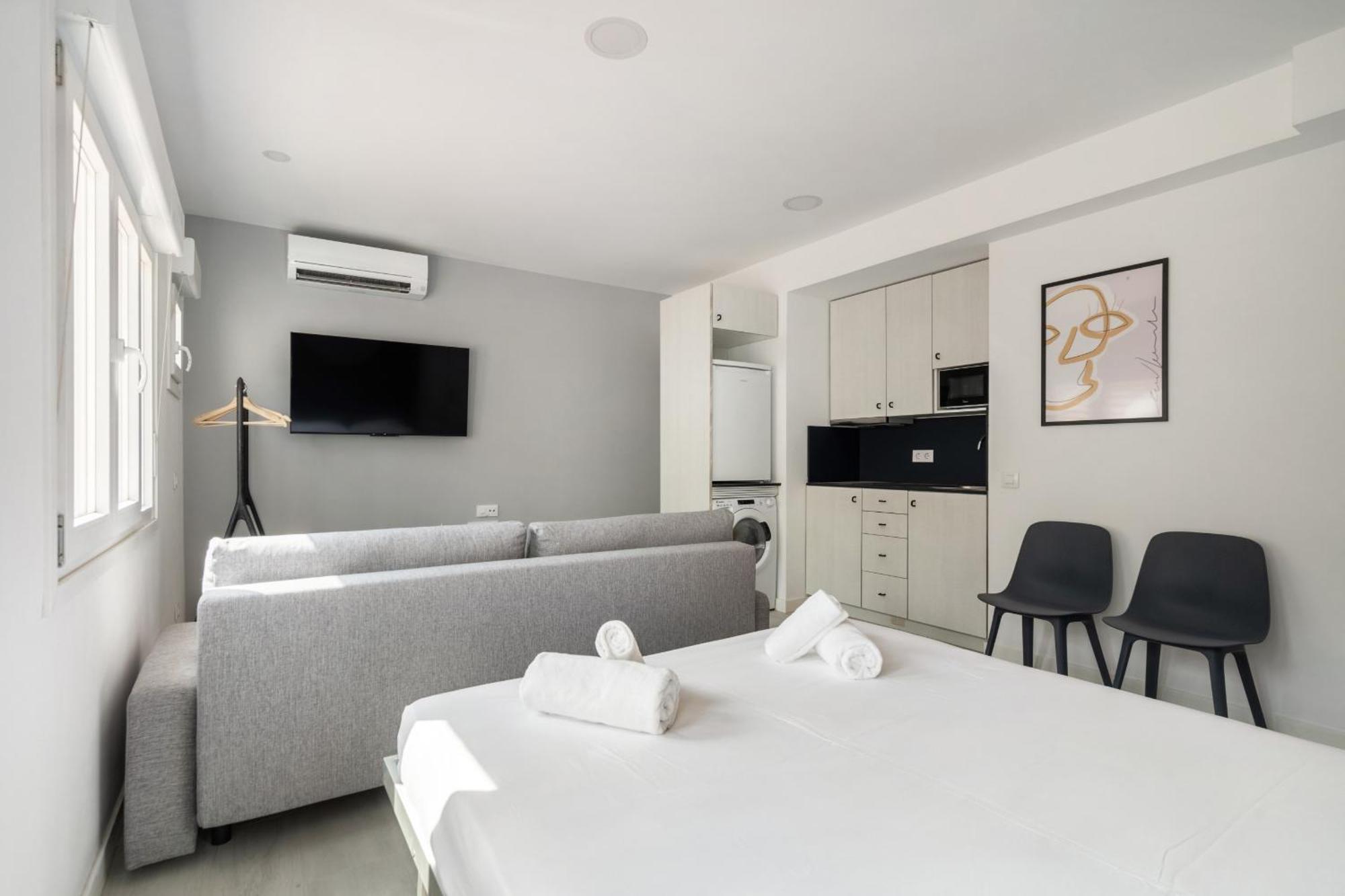 Madriver Apartamentos Reformados Con Parking Gratuito Ngoại thất bức ảnh