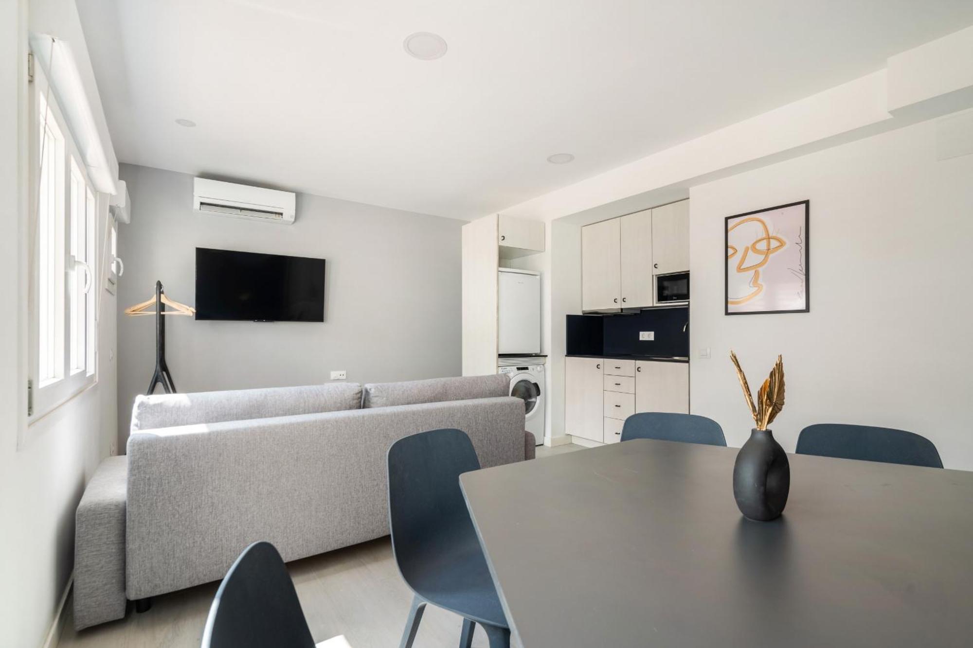 Madriver Apartamentos Reformados Con Parking Gratuito Ngoại thất bức ảnh