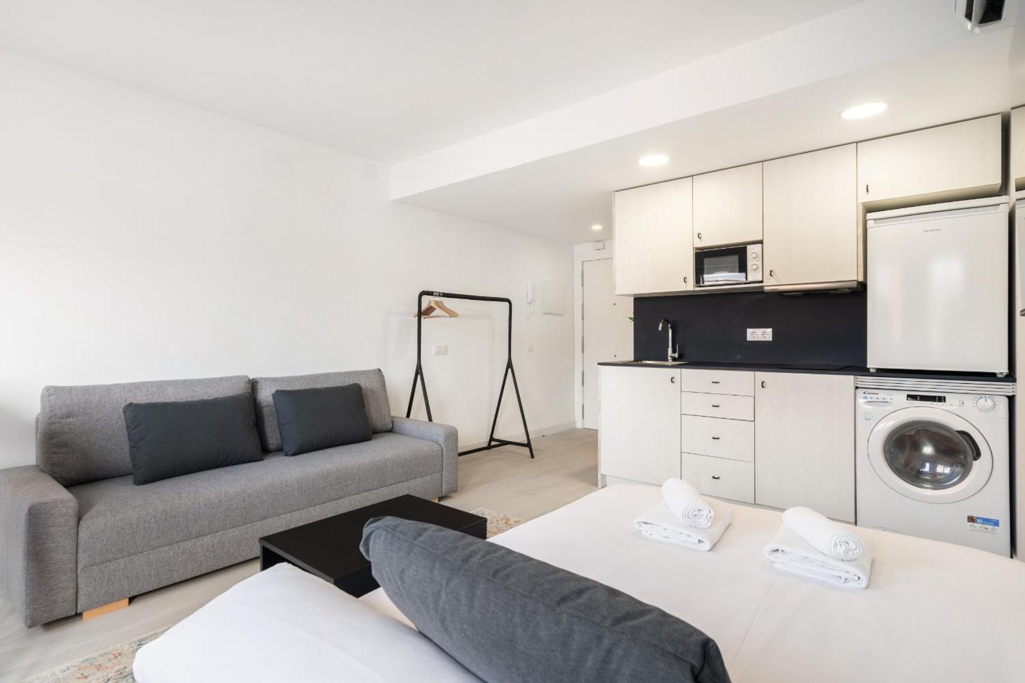 Madriver Apartamentos Reformados Con Parking Gratuito Ngoại thất bức ảnh