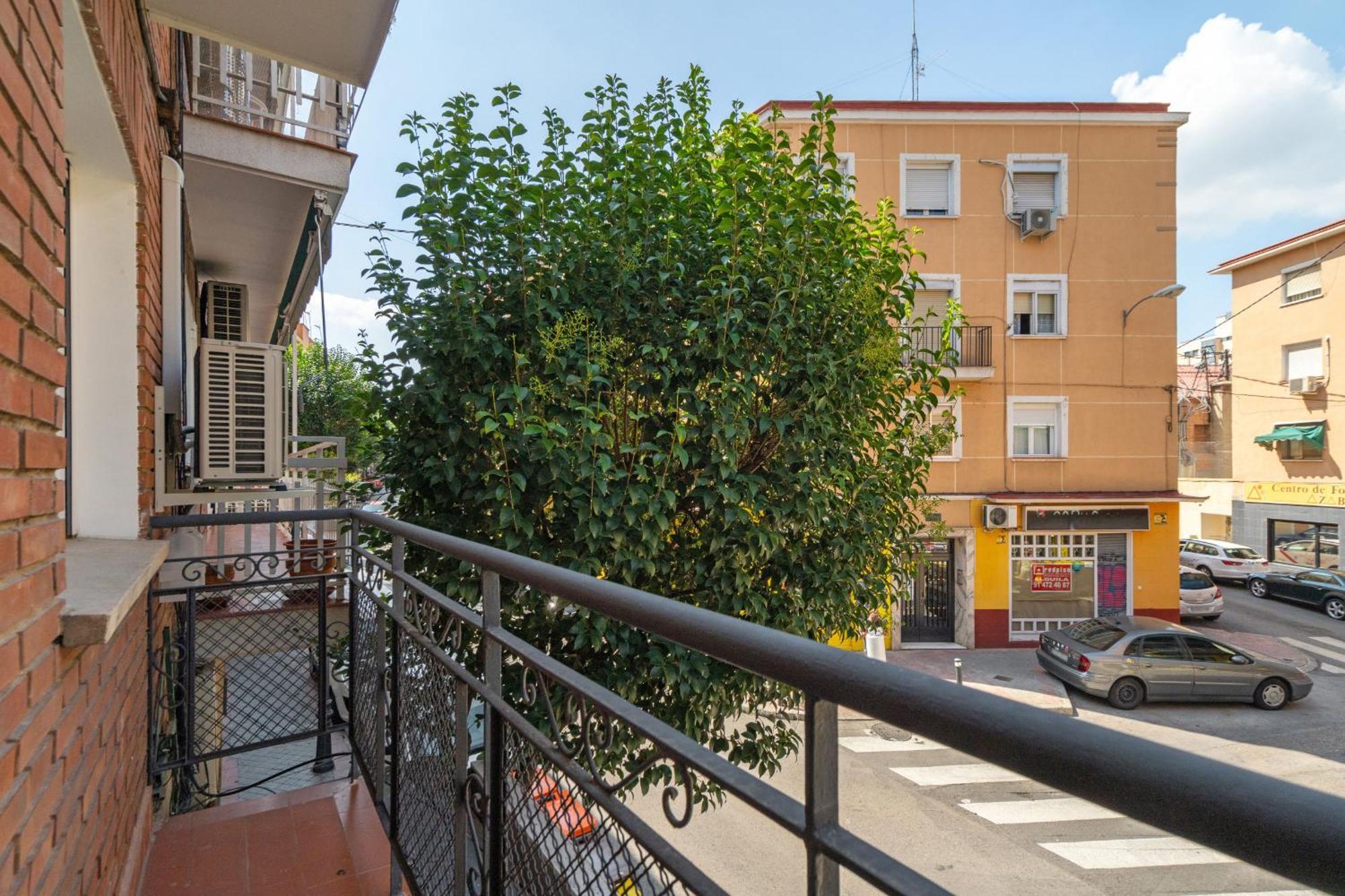 Madriver Apartamentos Reformados Con Parking Gratuito Ngoại thất bức ảnh