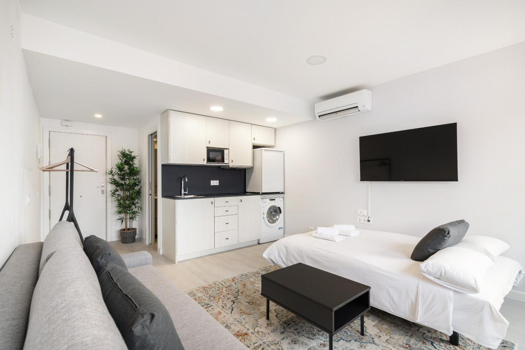 Madriver Apartamentos Reformados Con Parking Gratuito Ngoại thất bức ảnh