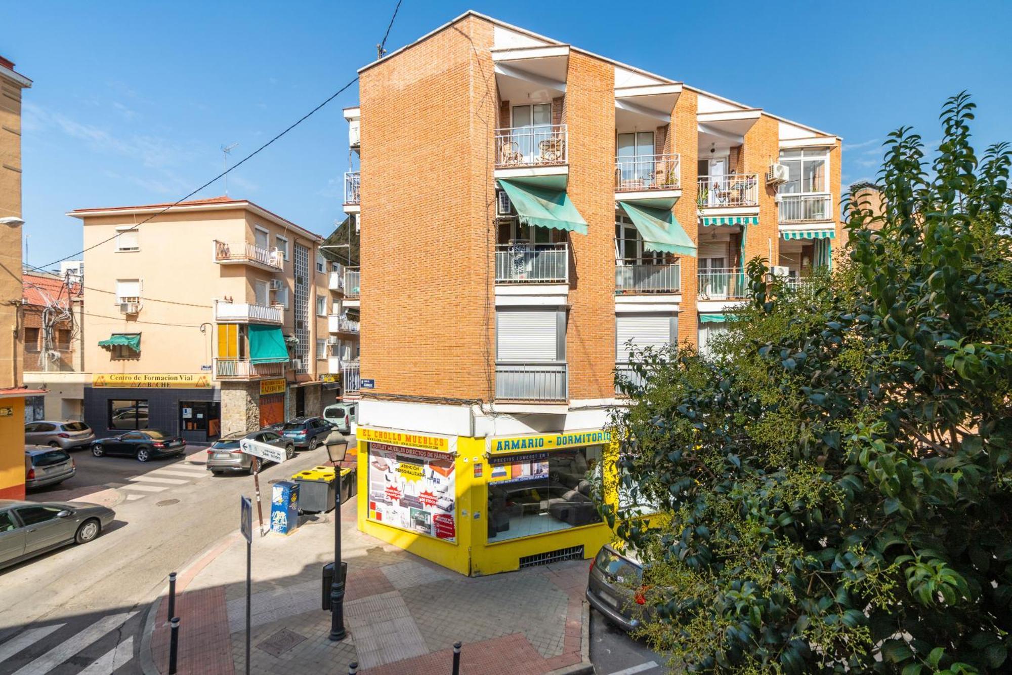 Madriver Apartamentos Reformados Con Parking Gratuito Ngoại thất bức ảnh